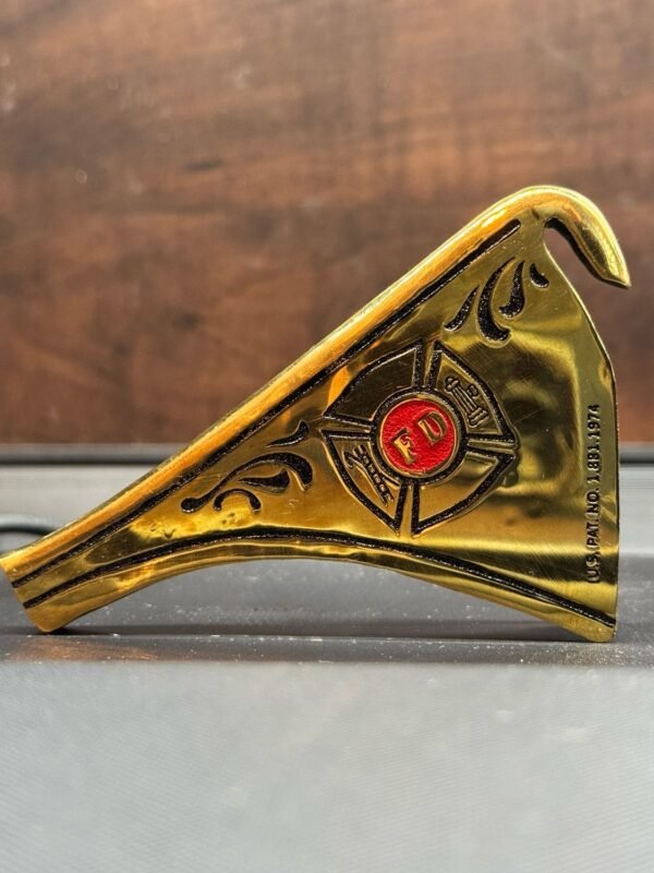 WC-Shield Holder – Two Tone Vintage (Small Maltese)