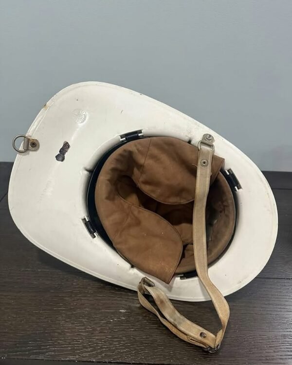 Cairns 880 Smoothie Fire Helmet – 1974